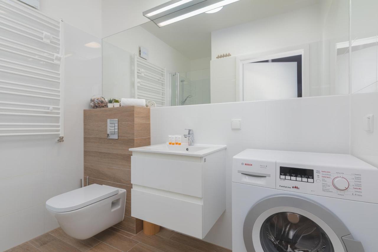 Osiedle Feniks Kolobrzeg By Noclegi Renters Buitenkant foto